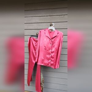Red Envelope 100% Silk Rose Pajama Set Size M